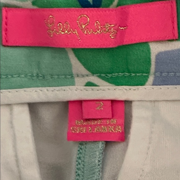 Women’s Lilly Pulitzer Blue Peri Lapis Lanterns" print Shorts Size 2 - Picture 7 of 8